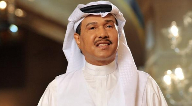 بالفيديو: محمد عبده يحيي مهرجان دبي للتسوّق