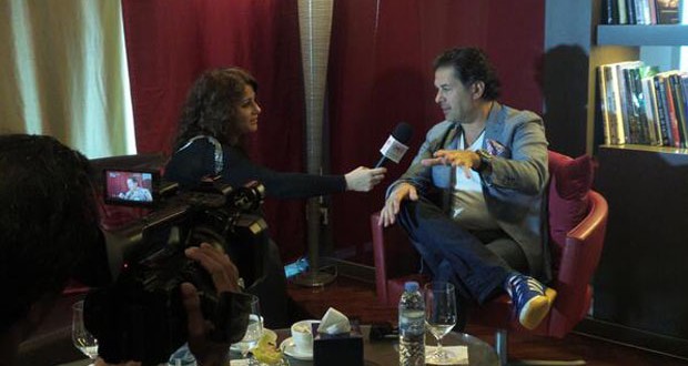 بالصور: التحضيرات لحفل راغب علامة جارية وأجرى العديد من المقابلات في أبو ظبي