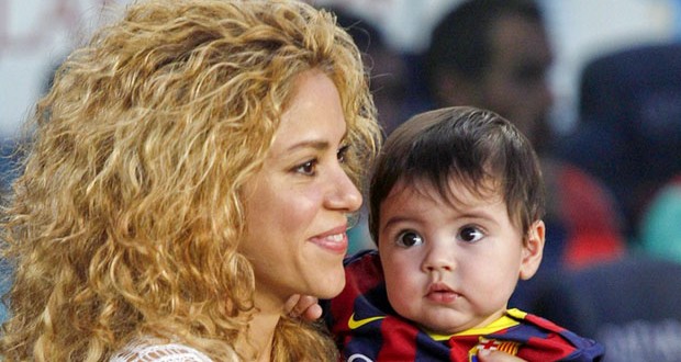 Shakira قلقة علي إبنها بسبب حبّه للرقص