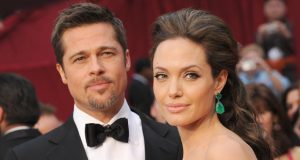موقع عالمي يكشف سبب دعوى طلاق أنجلينا جولي على براد بيت