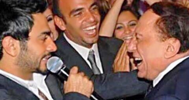 تامر حسني يستعيد الذكريات مع عادل إمام وهذا ما قاله الزعيم لنجم الجيل