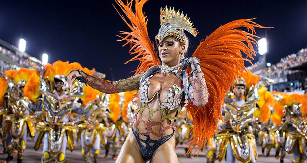 راقصات الكرنفال يخطفن الأنظار مع انطلاق مهرجان ريو دي جانيرو