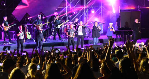 بالصور: Stars80 في أضخم حفلات لبنان على مسرح “أعياد بيروت”!