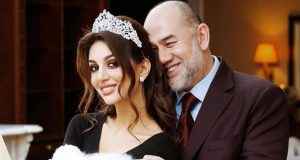 سلطان ماليزيا يعترف بالندم على الزواج من ملكة جمال روسيا