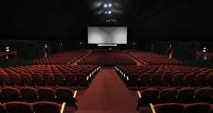 غرفة صناعة السينما تنفي إغلاق دُور السينما في مصر