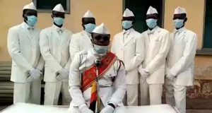 فرقة “رقصة التابوت” تطل في فيديو جديد لشكر الطواقم الطبية حول العالم