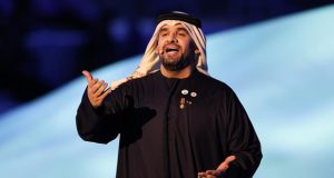 من دبي إلى العالم.. حسين الجسمي ينقل رسالة سلام وتسامح في “إكسبو 2020 دبي”