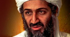 لوحات نجل أسامة بن لادن تحقق نجاحاً لافتاً في فرنسا