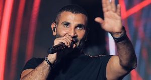 أحمد سعد في حفل عيد الحب: “أنا مش سينغل”